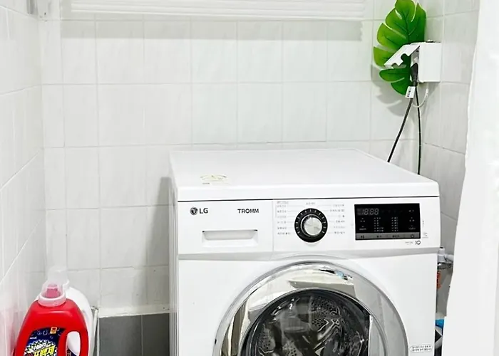 303, 5 Minutes By Subway, Fully Equipped Private Room, Yeongdeungpo Times Square, River, Myeongdong, Hongdae 20 Minutes, Kocheok Dome, Ktx, Busan Aparthotel Seul