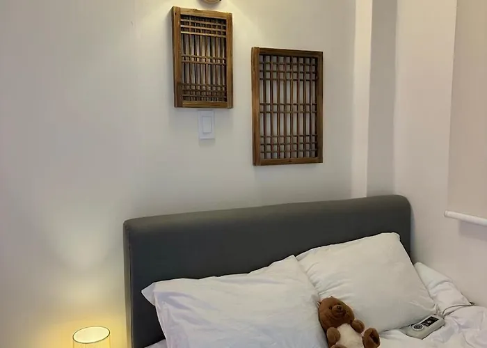 303, 5 Minutes By Subway, Fully Equipped Private Room, Yeongdeungpo Times Square, River, Myeongdong, Hongdae 20 Minutes, Kocheok Dome, Ktx, Busan Aparthotel Seul